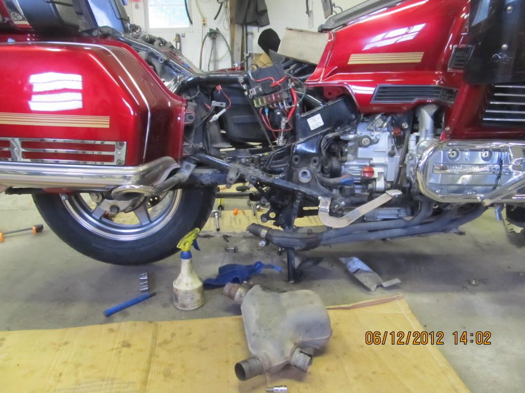 GL1500 rear master remove or bleed? Steve Saunders Goldwing Forums
